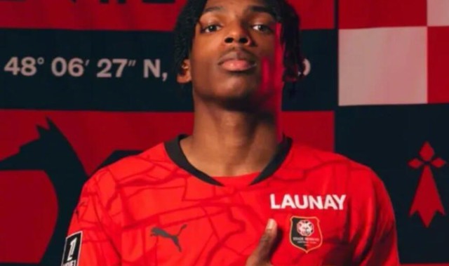 利物浦切尔西拜仁争夺雷恩中卫雅凯|罗马诺|转会|争夺战|新星球员|拜仁慕尼黑_新浪体育_新浪新闻