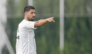 赫迪拉：巴萨和巴黎目前处在所有欧冠球队之上，国米也是争冠热门