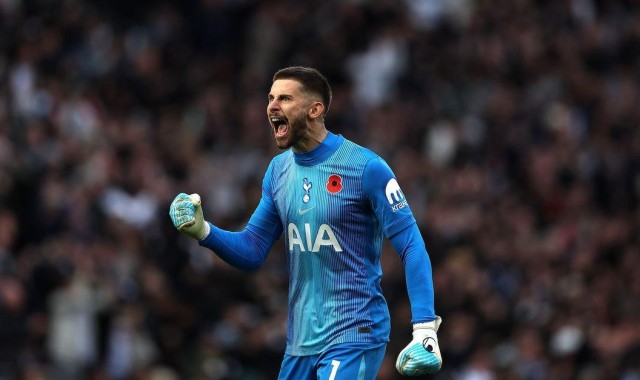 爱游戏体育-斯基拉：维卡里奥希望赛季结束后离队，他梦想重返意大利