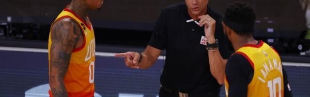 爱游戏官网-连续6年进季后赛却想离开，斯奈德与爵士前途未卜